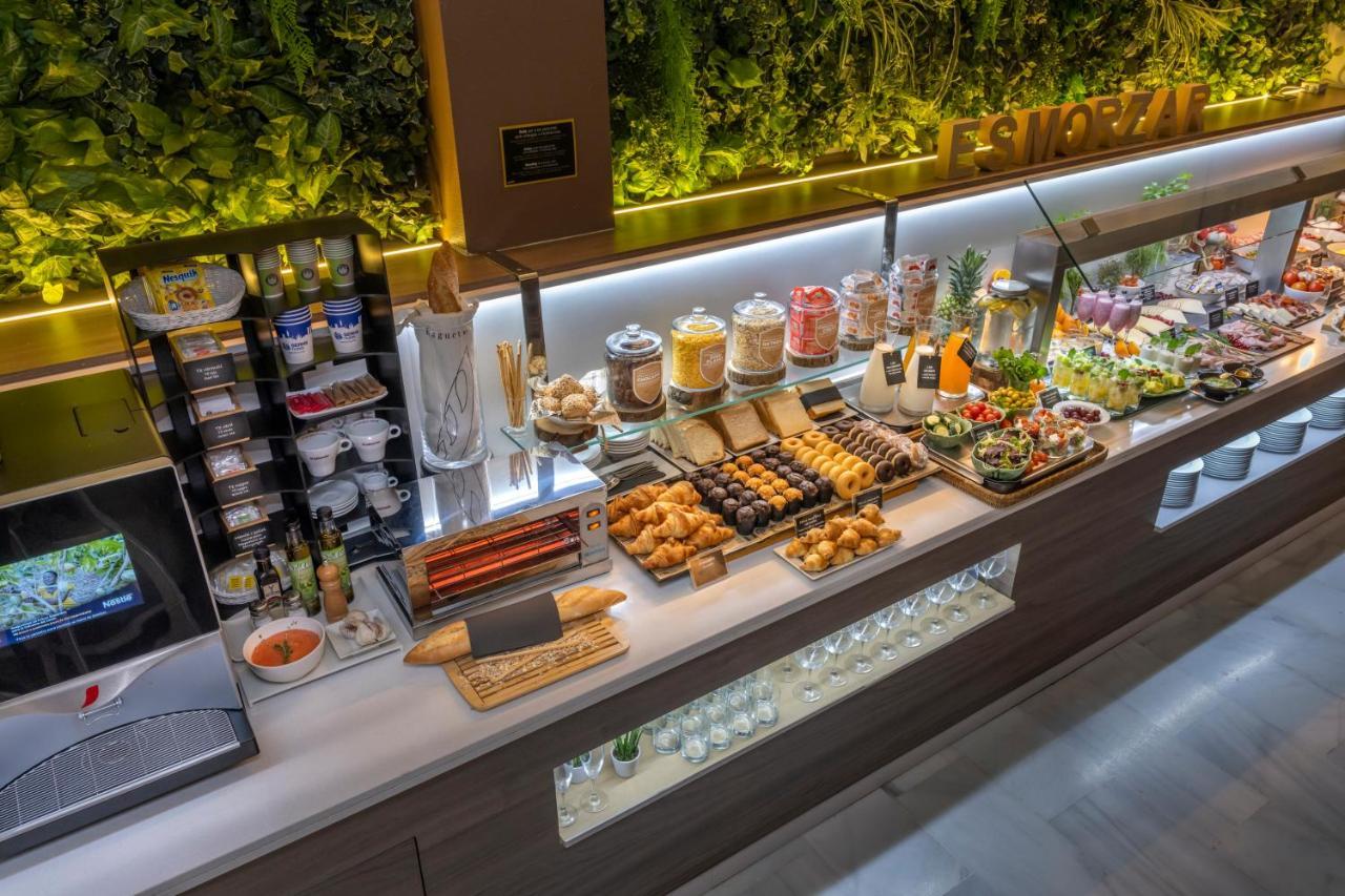 Serhs Carlit Boutique Hotel Барселона Екстериор снимка